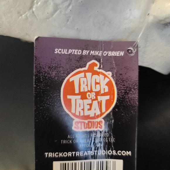 It pennywise mask - Picture 5 of 5